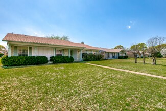 Building Photo - 1312 E Spring Valley Rd