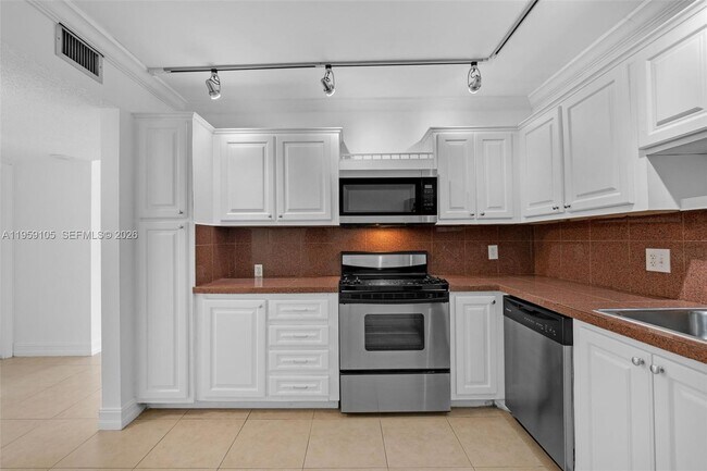 Building Photo - 2851 NE 183rd St