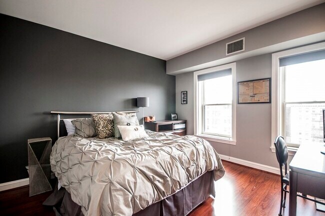 Building Photo - 416 Commonwealth Ave