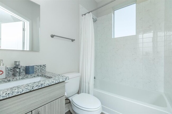 Building Photo - 1201 W Whitestone Blvd