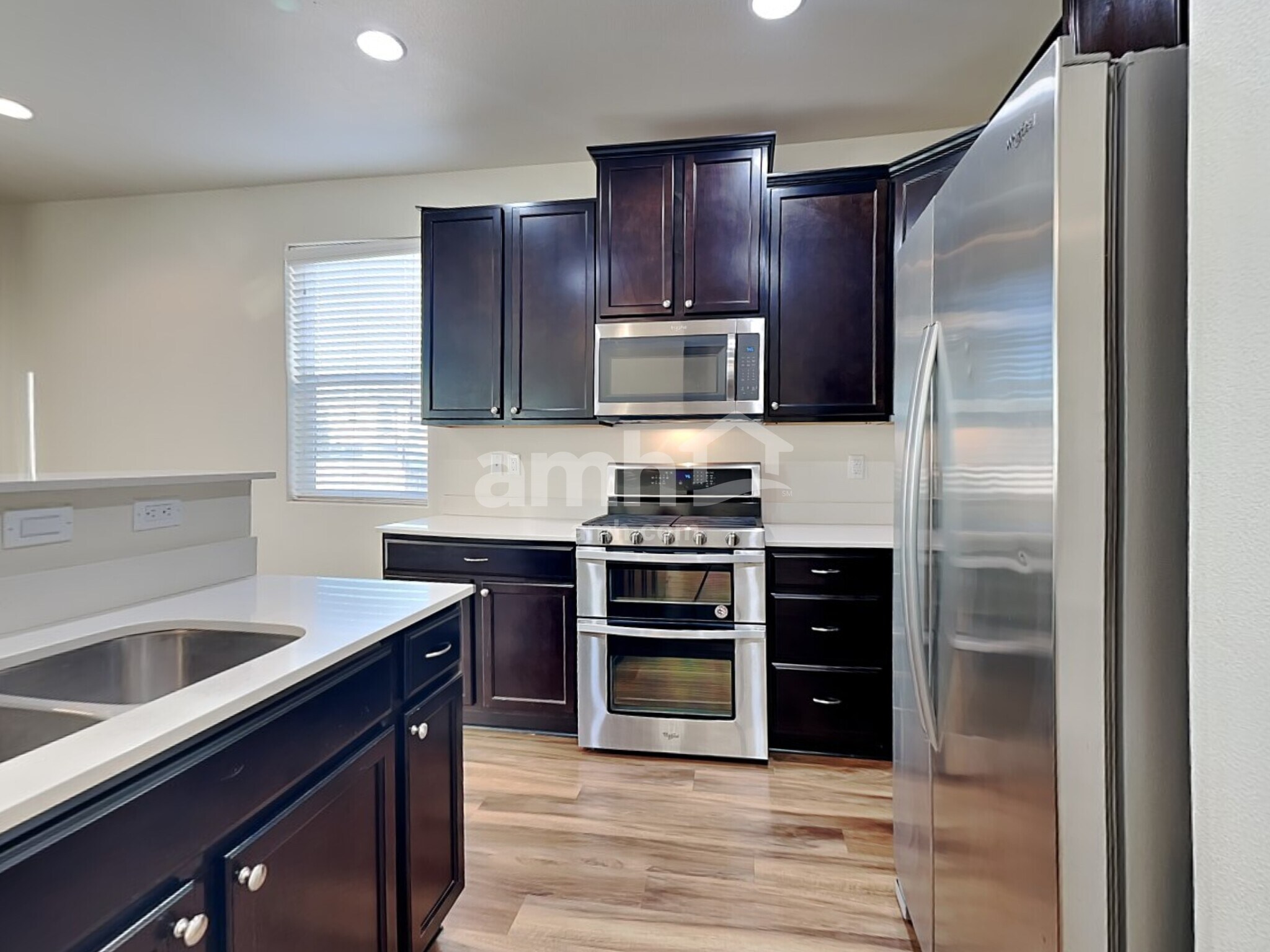 Building Photo - 16602 NE 91st St