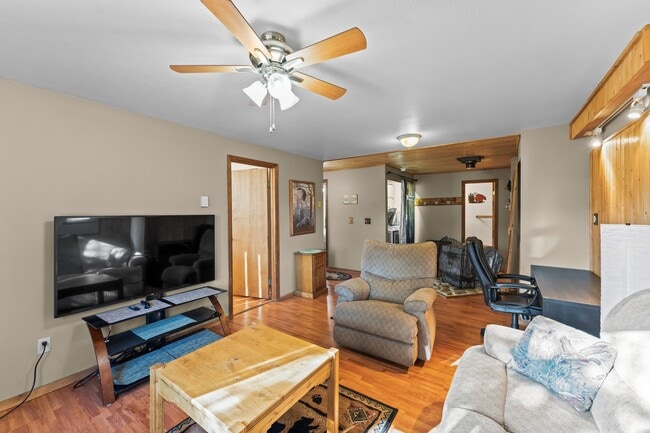 Building Photo - 108 Southgate Rd