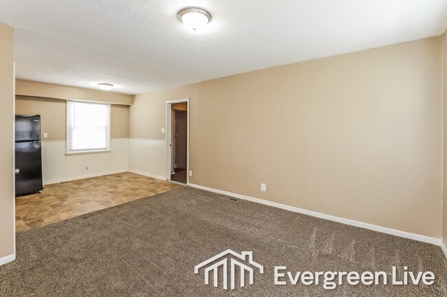 Building Photo - 5201 Palmer Dr