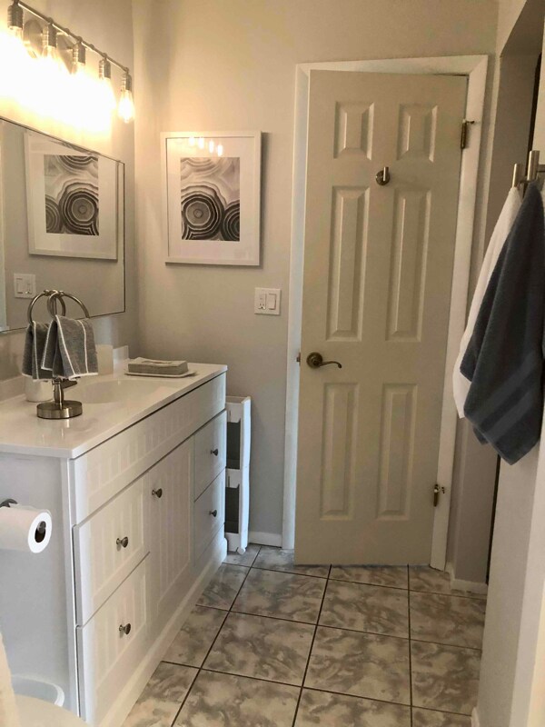 Building Photo - 1825 Cobia Dr