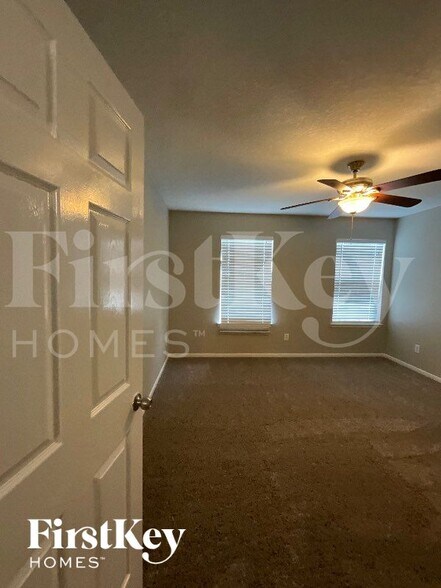 Building Photo - 4162 Wells Mark Dr