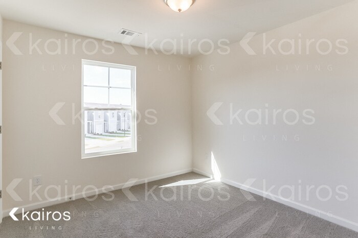 Building Photo - 131 Dudley Wy