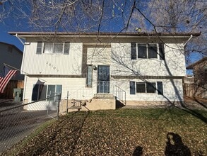 Building Photo - 2810 Bookcliff Ave