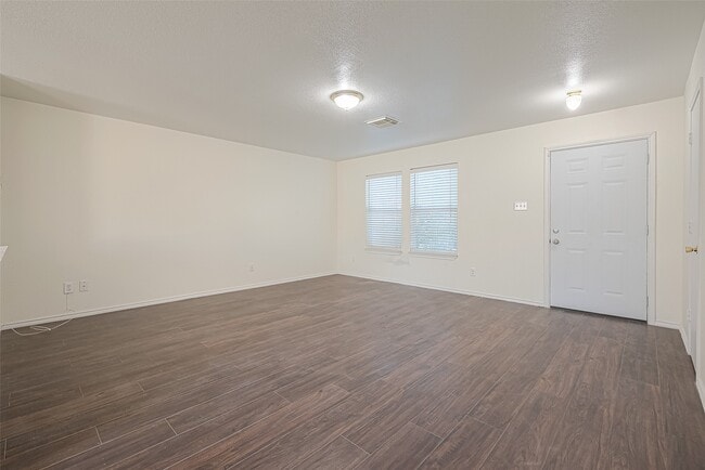 Building Photo - 19839 Rustic Lake Ln