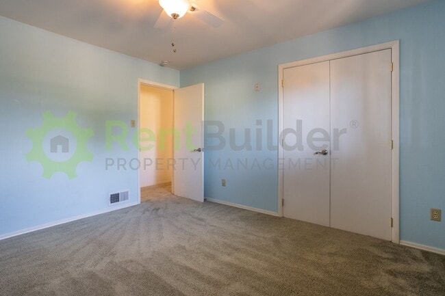 Building Photo - Call (505) 808-6467 to schedule a showing!