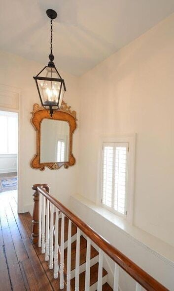 Building Photo - 61 Queen St