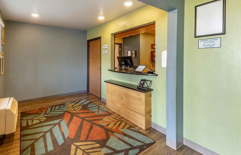 Building Photo - Furnished Studio-Oklahoma City - Bethany