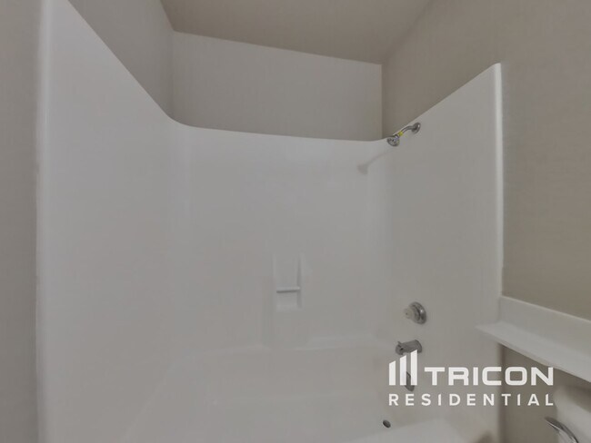 Building Photo - 13636 Rundell Dr
