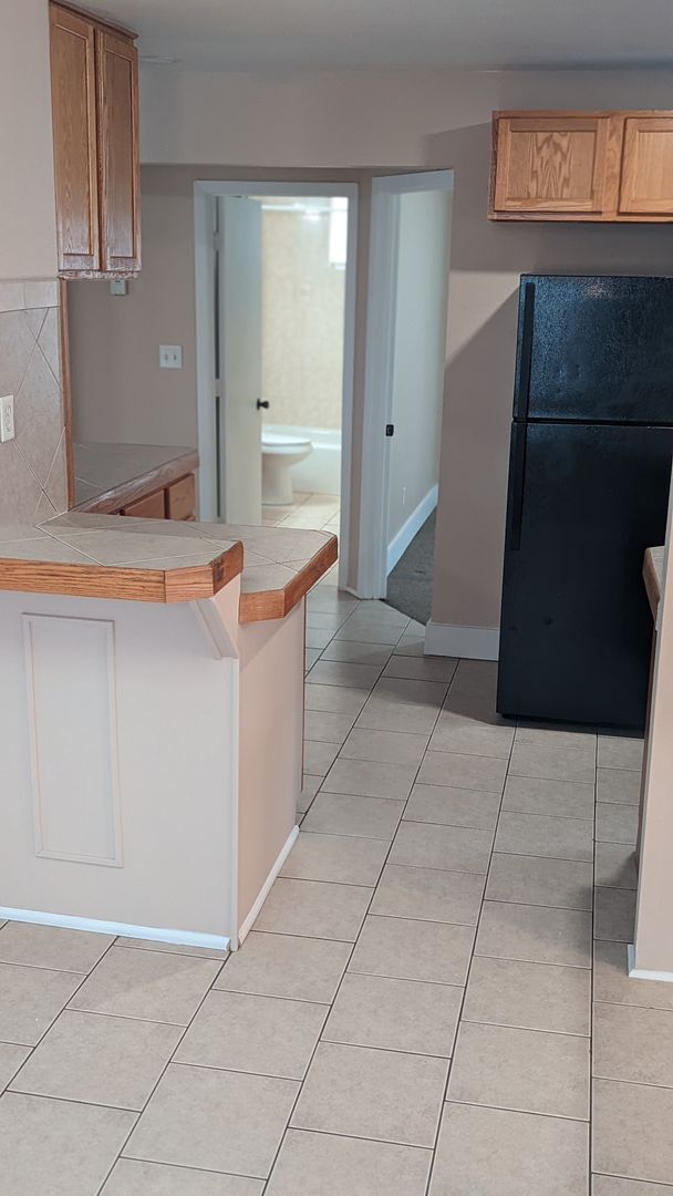 Building Photo - Spacious 2-Bedroom Home Available NOW!