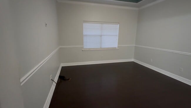 Building Photo - 408 Hidden Oaks Cir