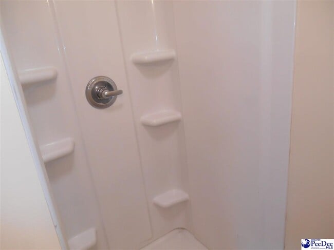 Building Photo - 1303 Virginia Acres