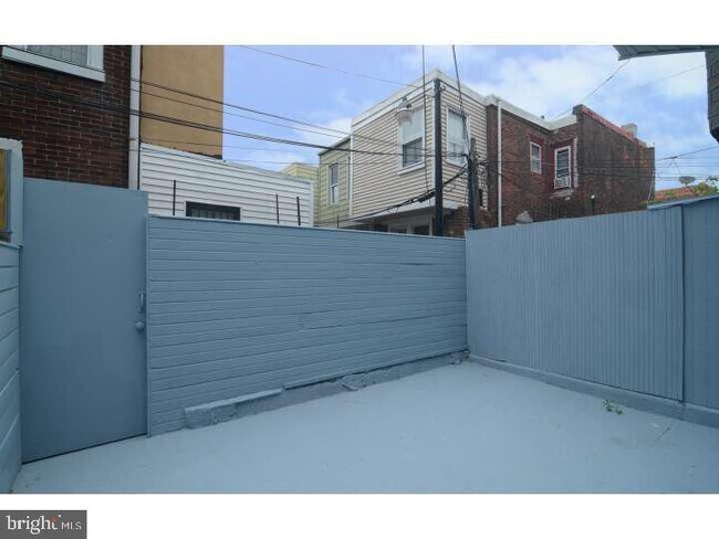 Building Photo - 1819 S 18th St
