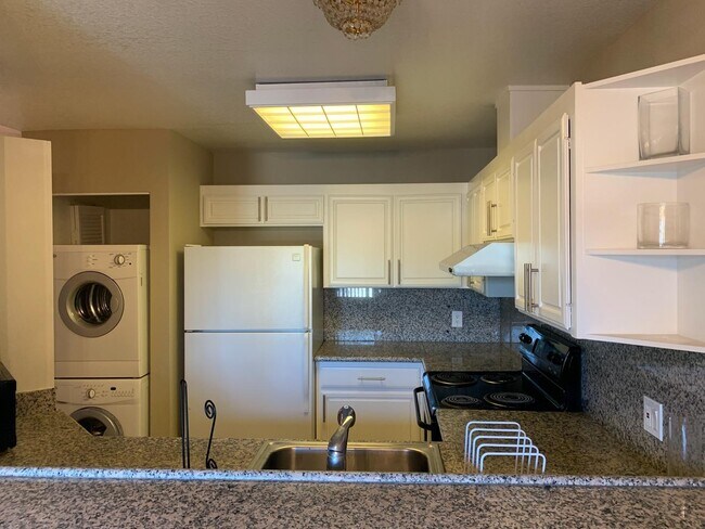 Building Photo - 3725 Terstena Pl