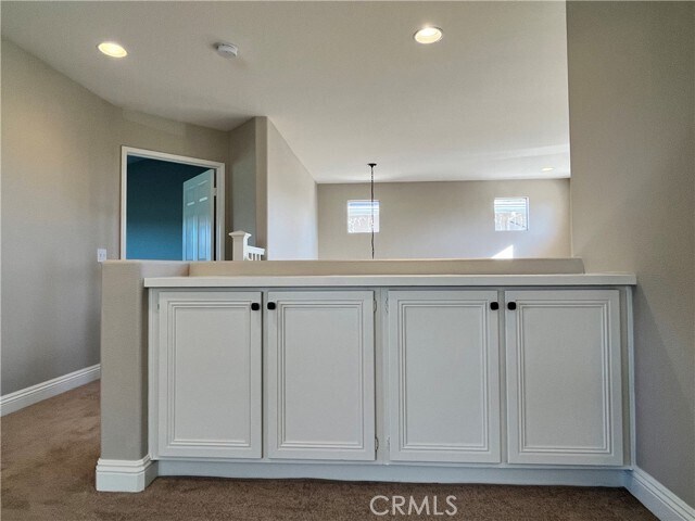 Building Photo - 21 Arboleda