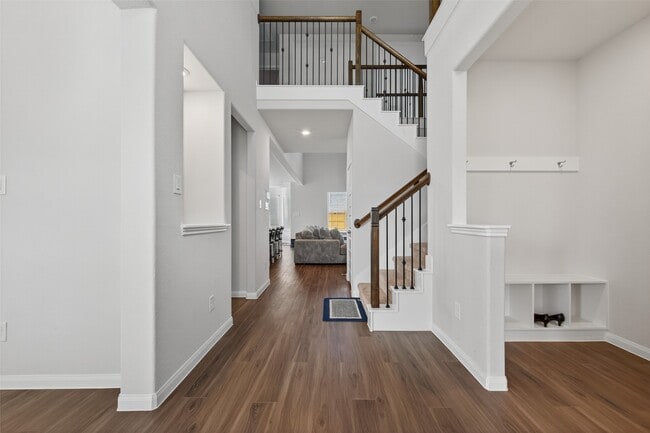 Building Photo - 3025 Waxwing Dr