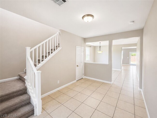Building Photo - 2716 Graceful Grove Ave