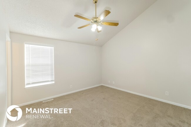 Building Photo - 1609 Johnston Dr