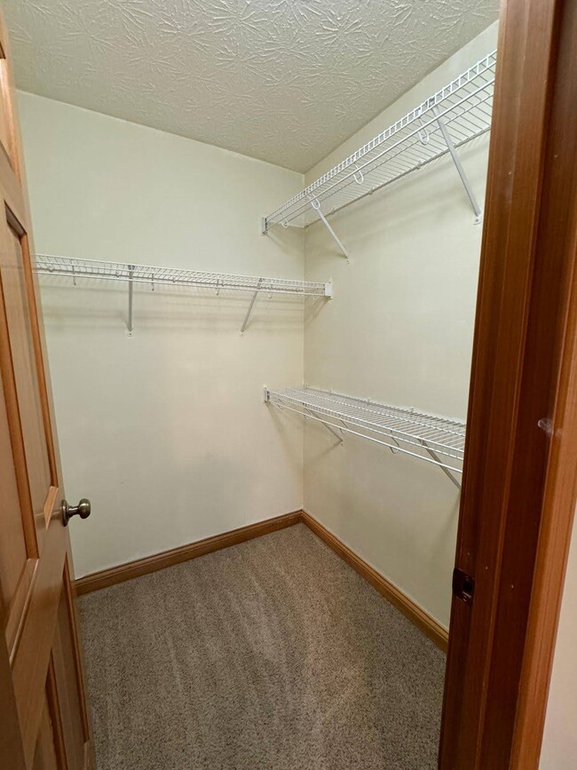 Walk on closet in Master bedroom - 2237 Shamrock Ln