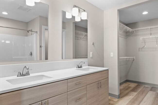 Building Photo - NEW Spokane Valley Duplex for Rent!