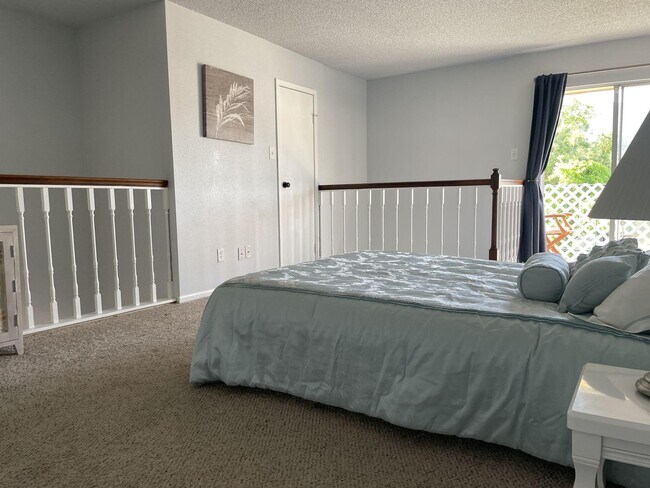 Building Photo - 3770 Lovers Wood Ln