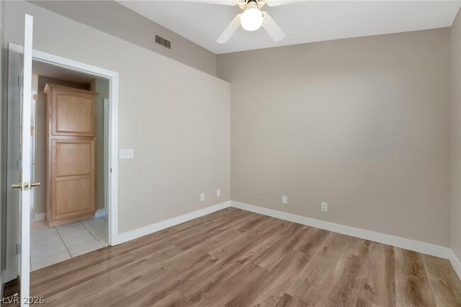 Building Photo - 3762 Flowering Peach Ct