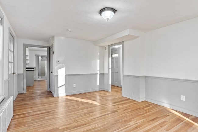 Building Photo - 20 Old Lowell Rd