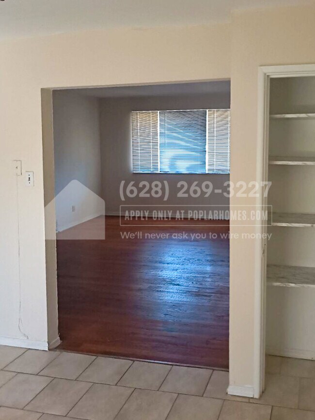Building Photo - 10932 Margatehall Dr