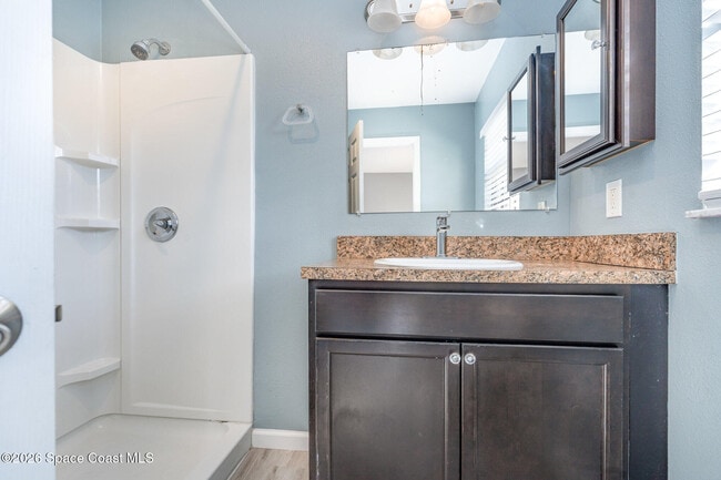 Building Photo - 1300 Arlington Ln NE