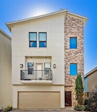 Building Photo - 3 Bed Single Family Home for Rent in EaDo Houston TX 77003 with Attached 2-Car Garage