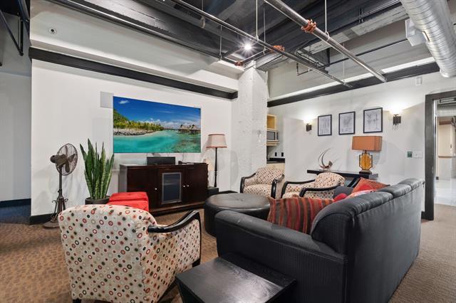 Building Photo - 201 W Lancaster Ave