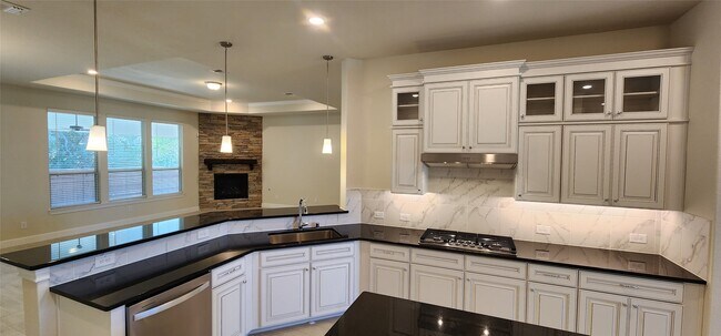 Building Photo - 353 Gotland Russ Ln