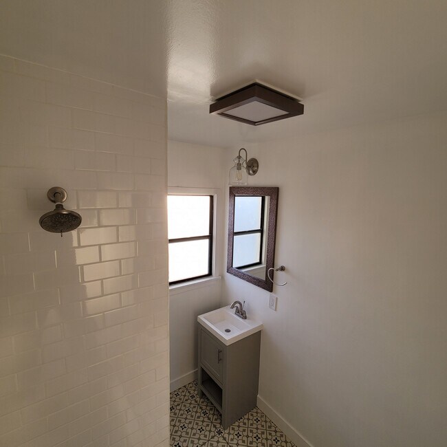 Building Photo - 2638 23rd St