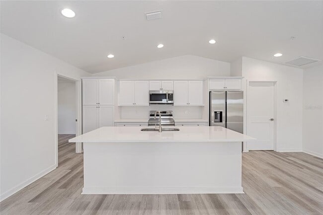Building Photo - 4417 NW 74th Terrace