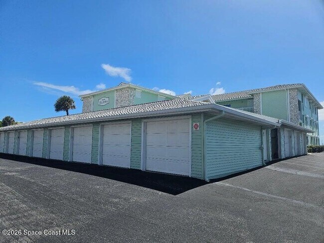 Building Photo - 1891 Jimmy Buffett Mem Hwy