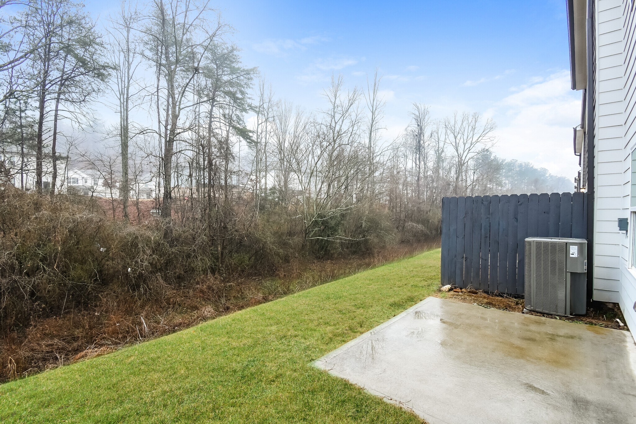 Building Photo - 866 Calvin Park Dr