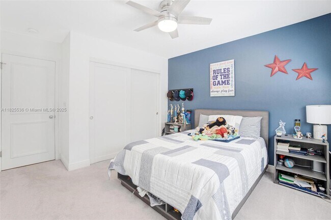 Building Photo - 412 Gerona Ave