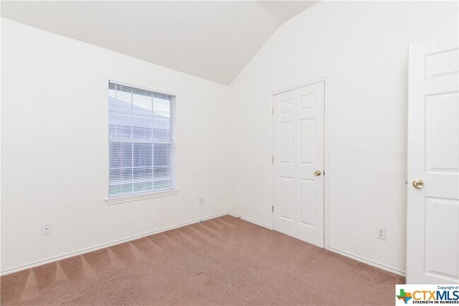 Building Photo - 4501 July Dr