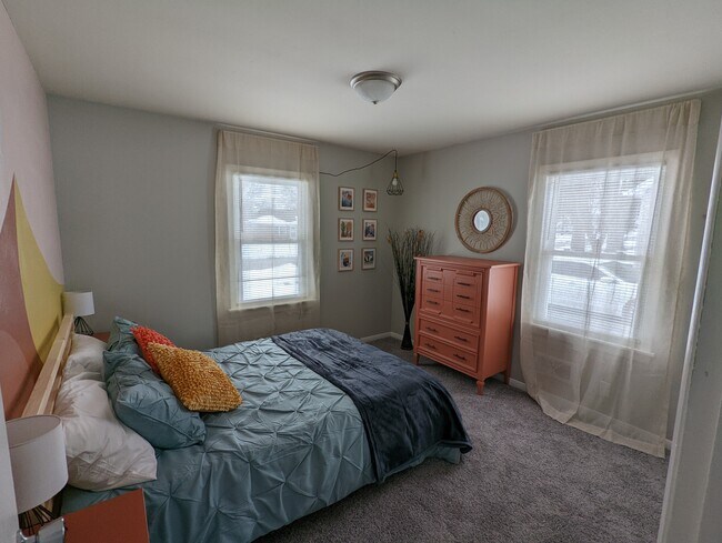 Room A - 739 Hale St