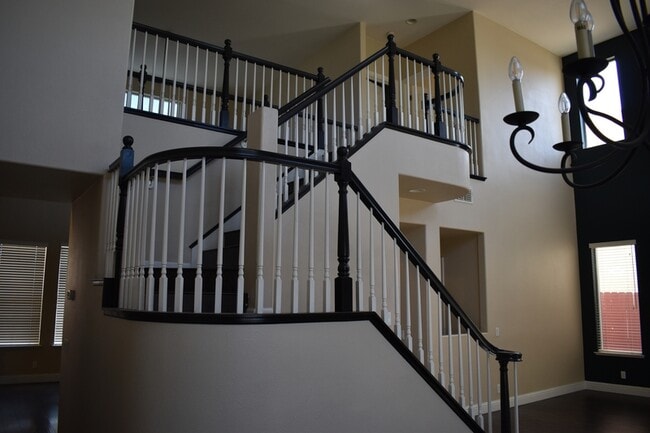 Building Photo - 870 Alabaster Ct