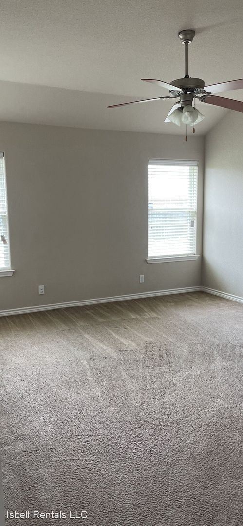 Building Photo - 3 br, 2 bath House - 3000 Montague County ...