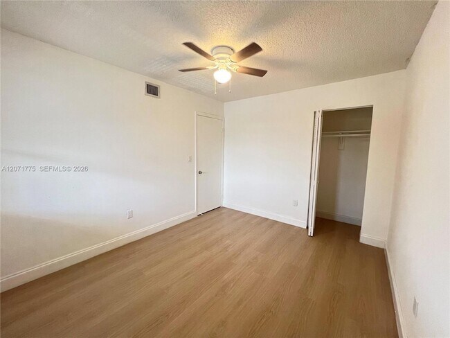 Building Photo - 15665 SW 82nd Cir Ln