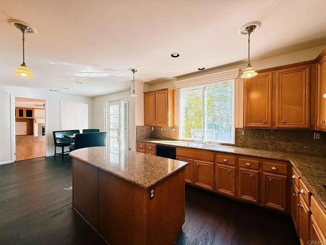 Building Photo - 5BD/4.5BA, 3,500 sq. ft. San Marcos Home w/ Ocean Views