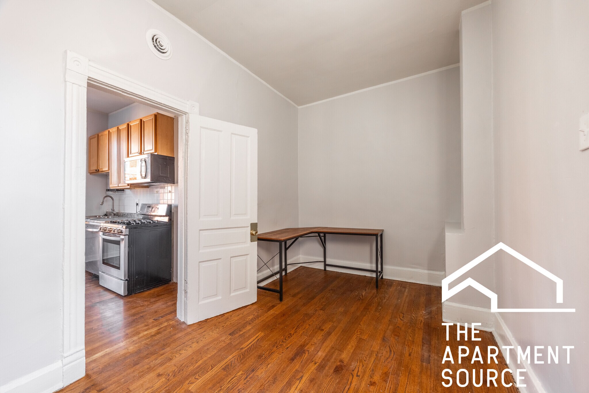 Building Photo - 2609 W Thomas St