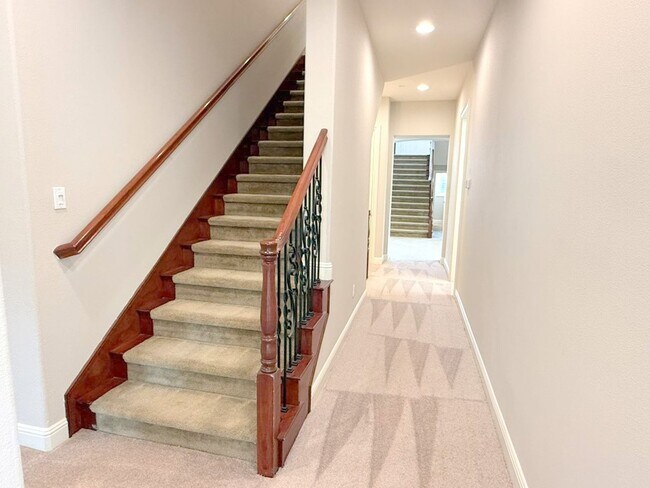 Building Photo - NEW PRICE ! Luxurious & Sought After Home In The Bucolic Hills Of Gated Norris Canyon Estates !