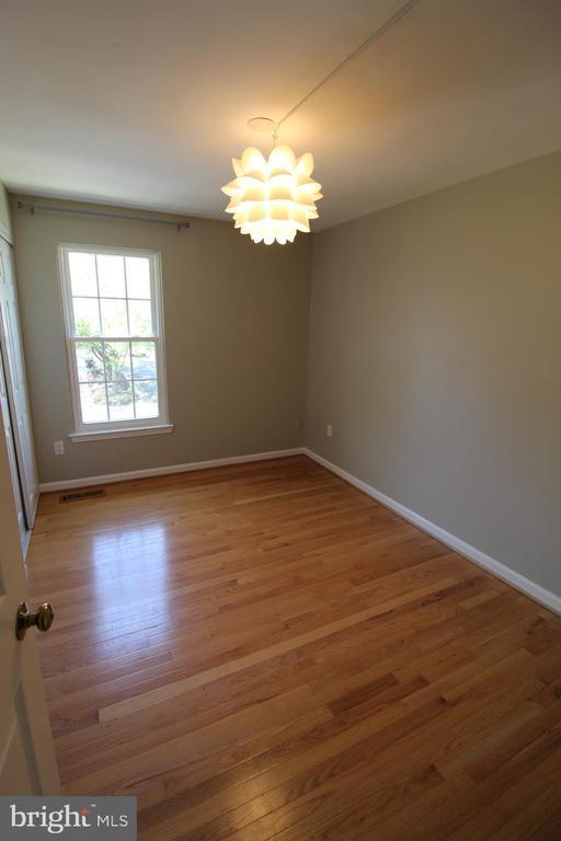 Building Photo - 6055 Meyers Landing Ct