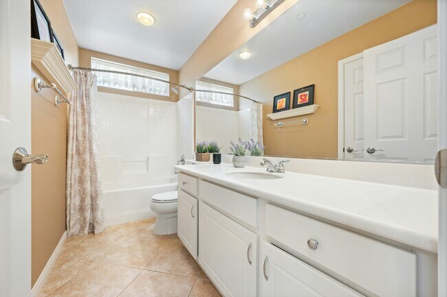 Building Photo - 710 Greyfield Ct